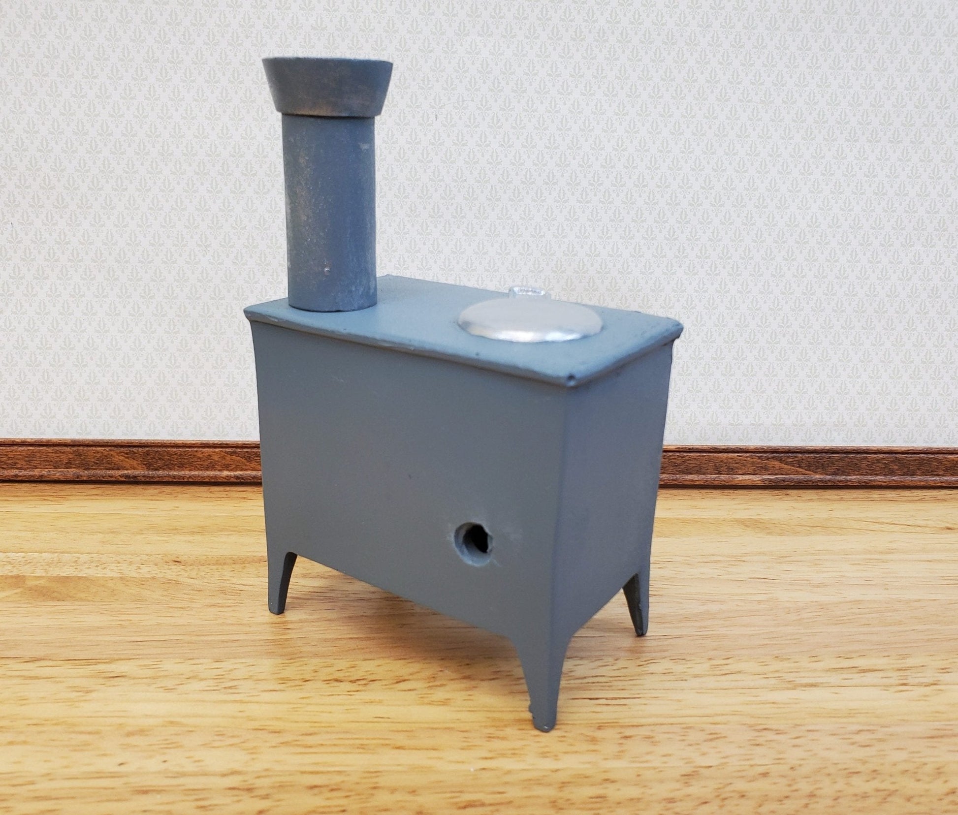 Dollhouse Wood Burning Stove Vintage Style w/ Chimney 1:12 Scale Hole for Light - Miniature Crush