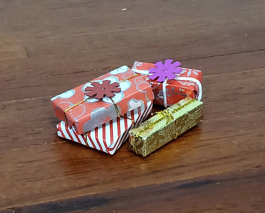 Dollhouse Wrapped Gifts Tiny Presents 1:12 Scale Miniatures Birthday Holiday - Miniature Crush