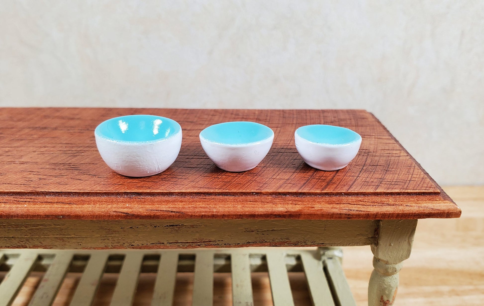 Dollhouse Mixing Bowls White and Aqua Set of 3 1:12 Scale Miniatures