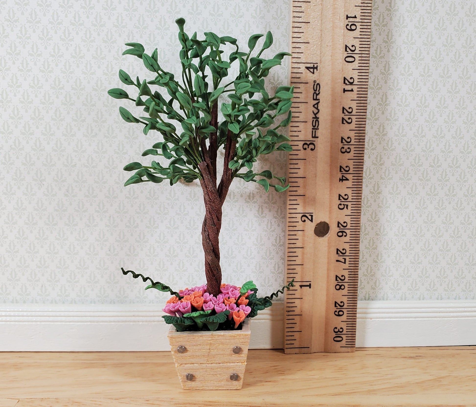 Dollhouse Large Ficus Tree in Square Wooden Flower Planter 1:12 Scale Miniature