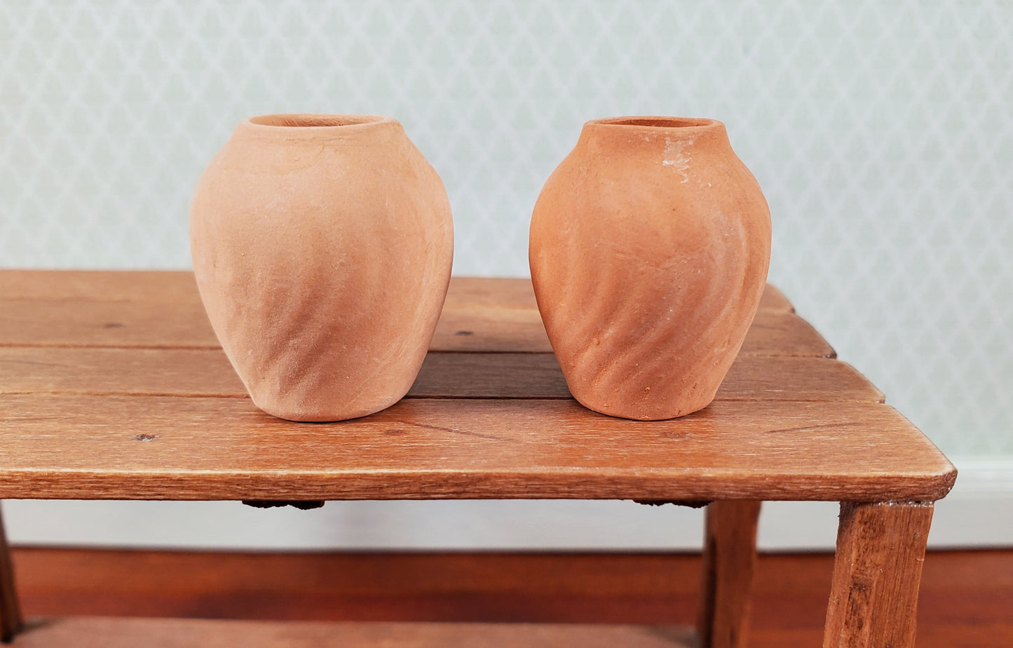 Dollhouse Terra Cotta Vase Set of 2 Unglazed 1:12 Scale Miniatures