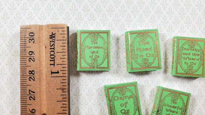 Dollhouse Book Set x5 The Wizard of Oz L Frank Baum 1:12 Scale (blank inside)