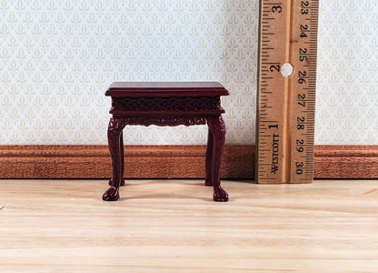 Dollhouse Fancy Side Table Mahogany Finish 1:12 Scale by Hansson Miniatures