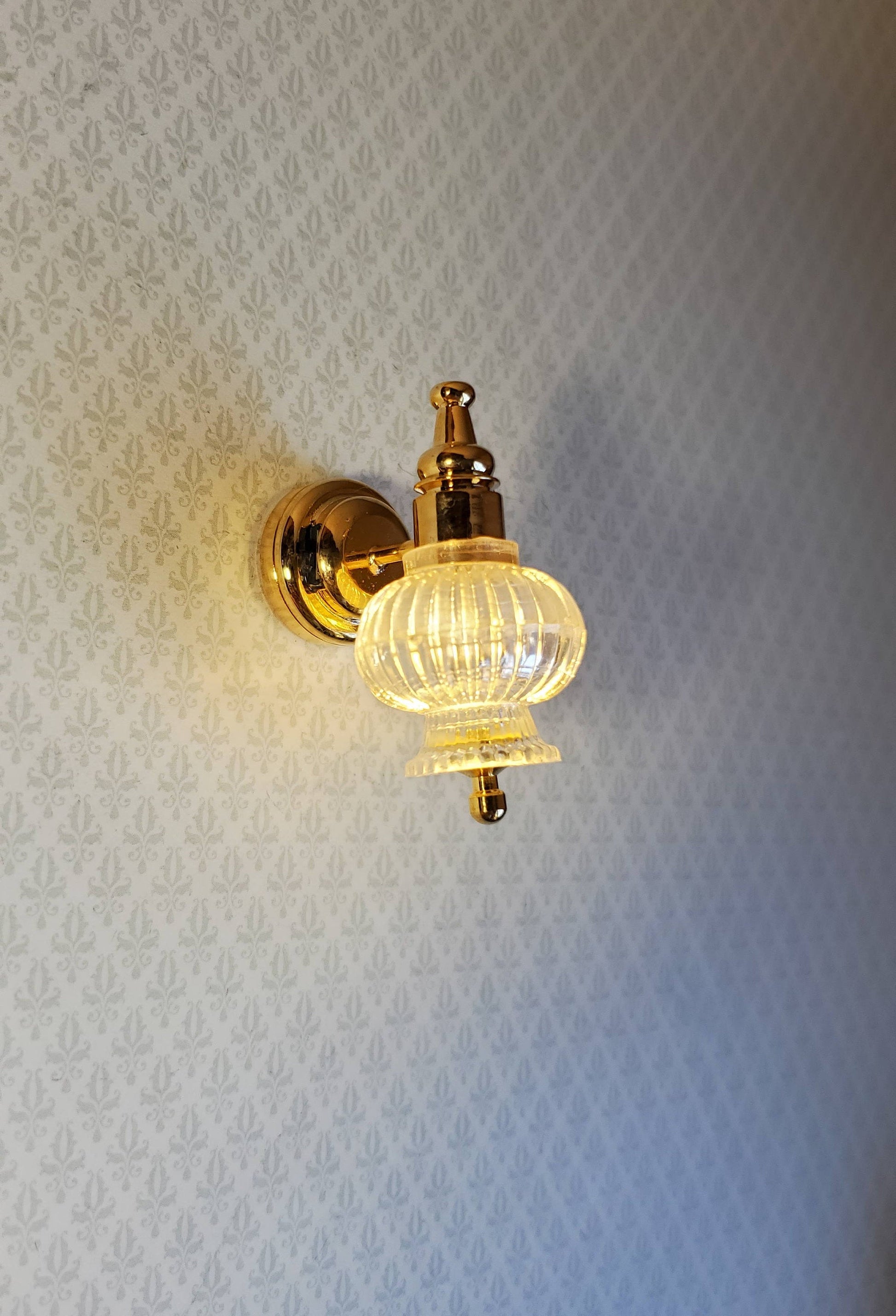 Dollhouse Battery Light Large Wall Sconce 1:12 Scale Miniature Warn Light Bulb