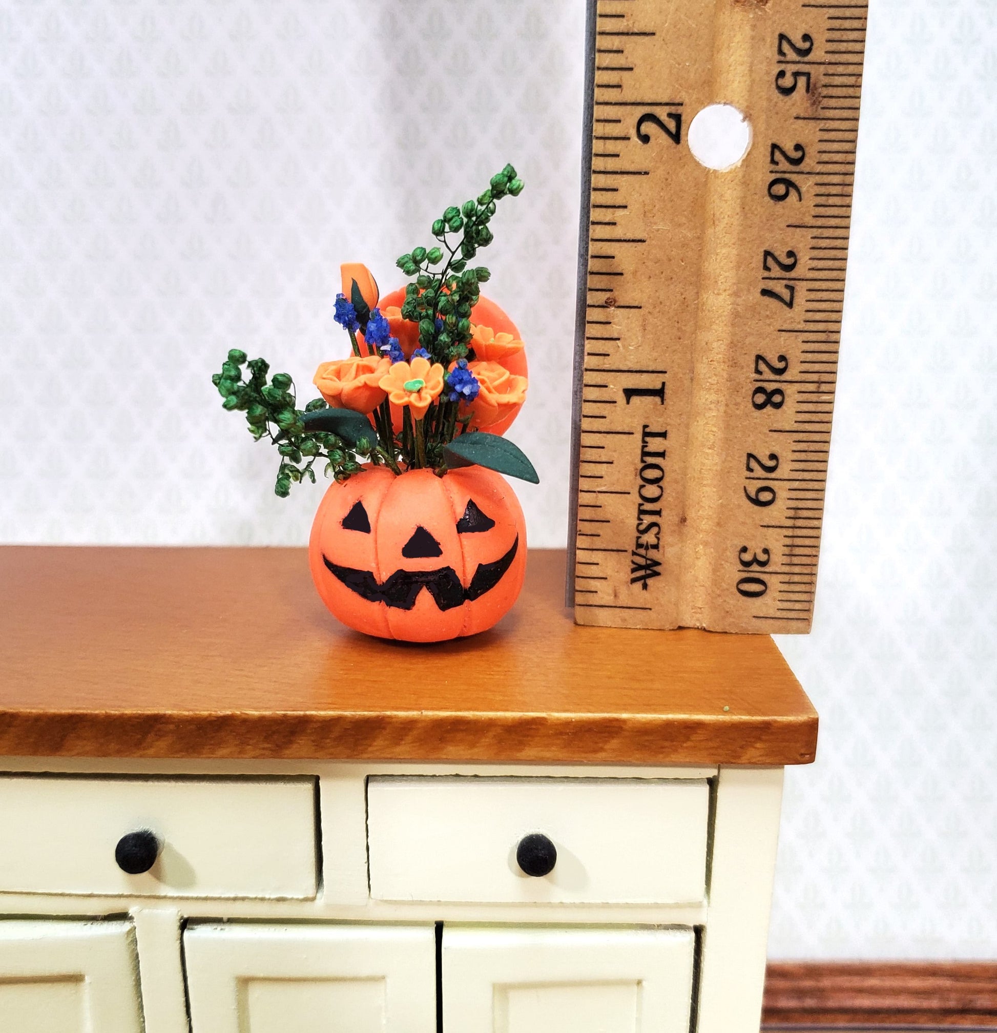 Dollhouse Halloween Fall Flowers Display Pumpkin 1:12 Scale Floral Arrangement