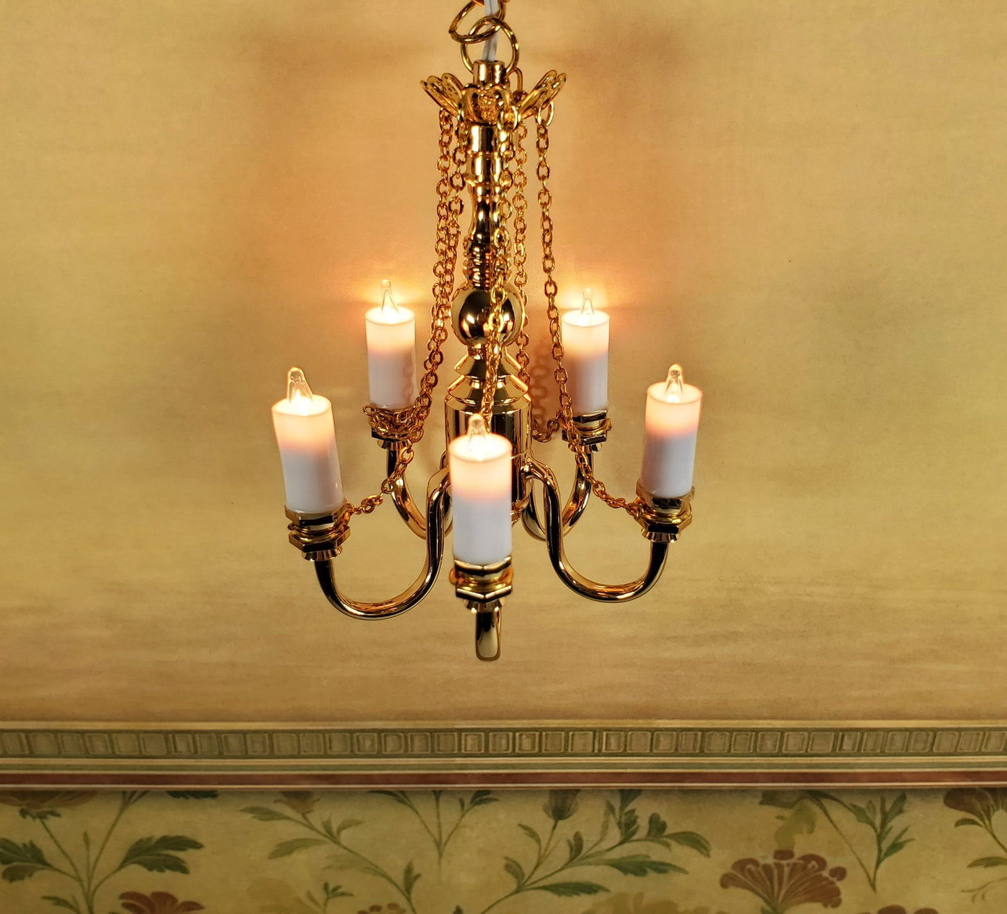 Dollhouse Candle Chandelier Gold 5 Arm 1:12 Scale Miniature 12 Volt with Plug