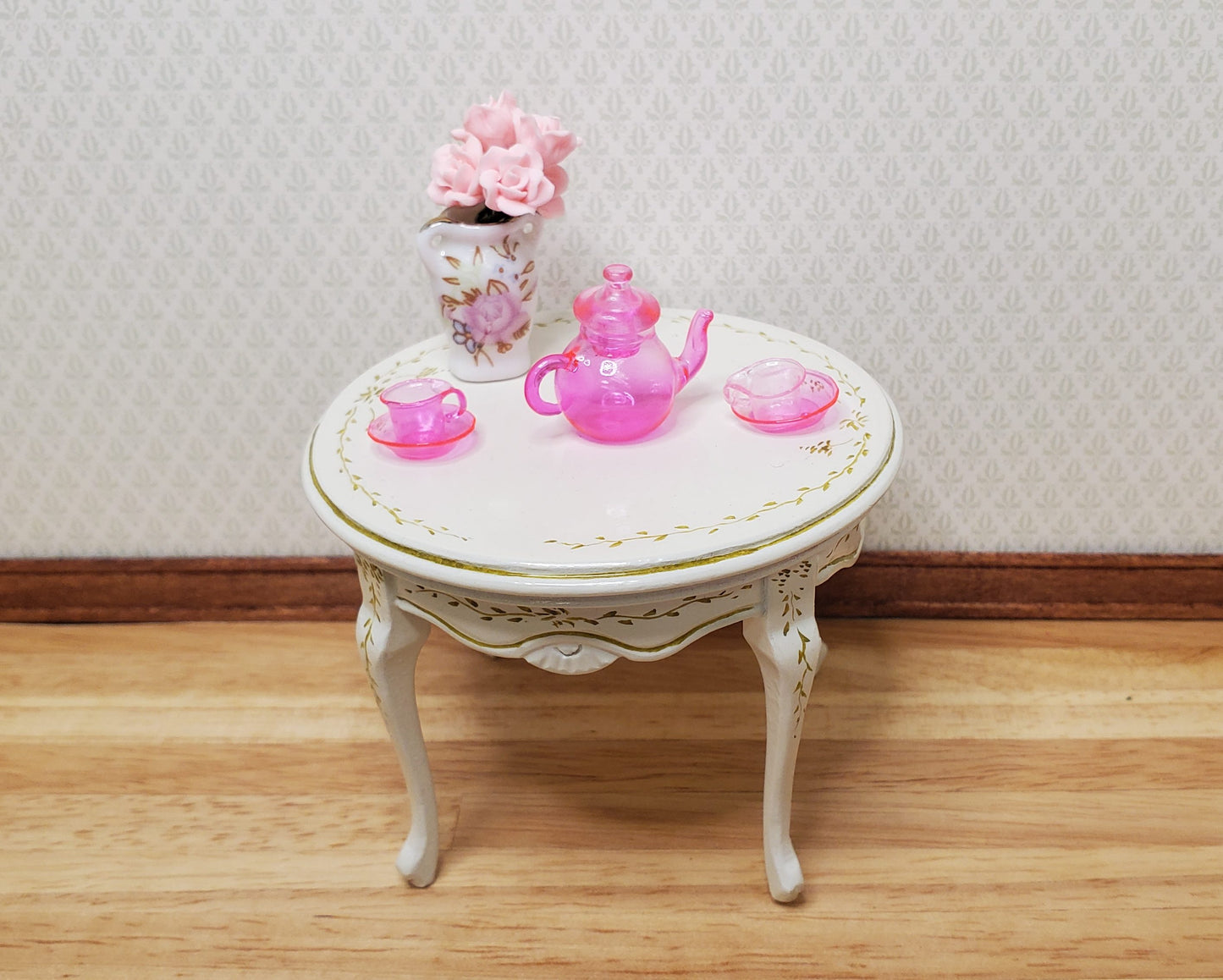 Dollhouse Bright Pink Glass Tea Set Teapot Teacups and Saucers 1:12 Scale