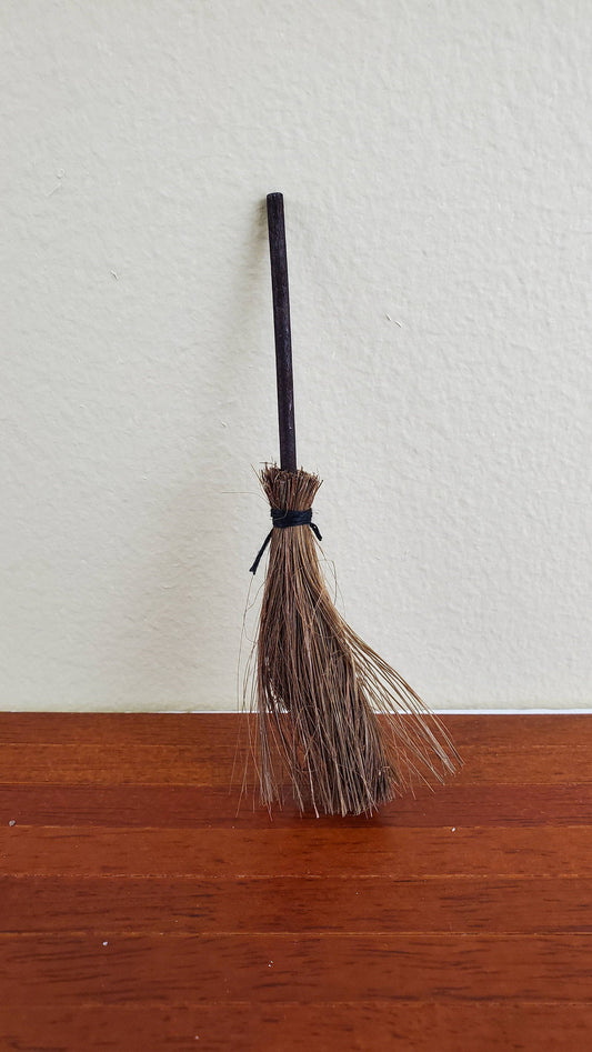 Dollhouse Miniature Broom Primitive Straw Style or Witch's Broom 1:12 Scale