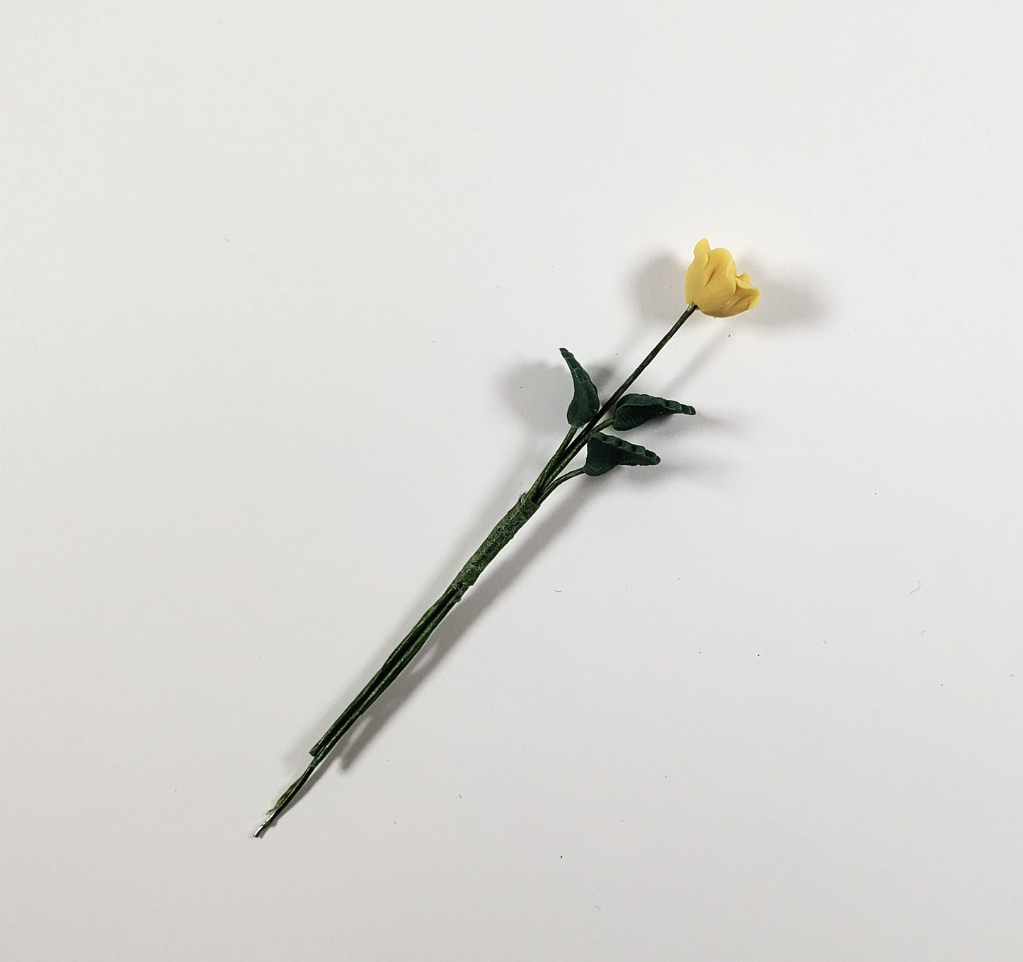 Dollhouse Yellow Rose Single Stem with Foliage 1:12 Scale Miniature