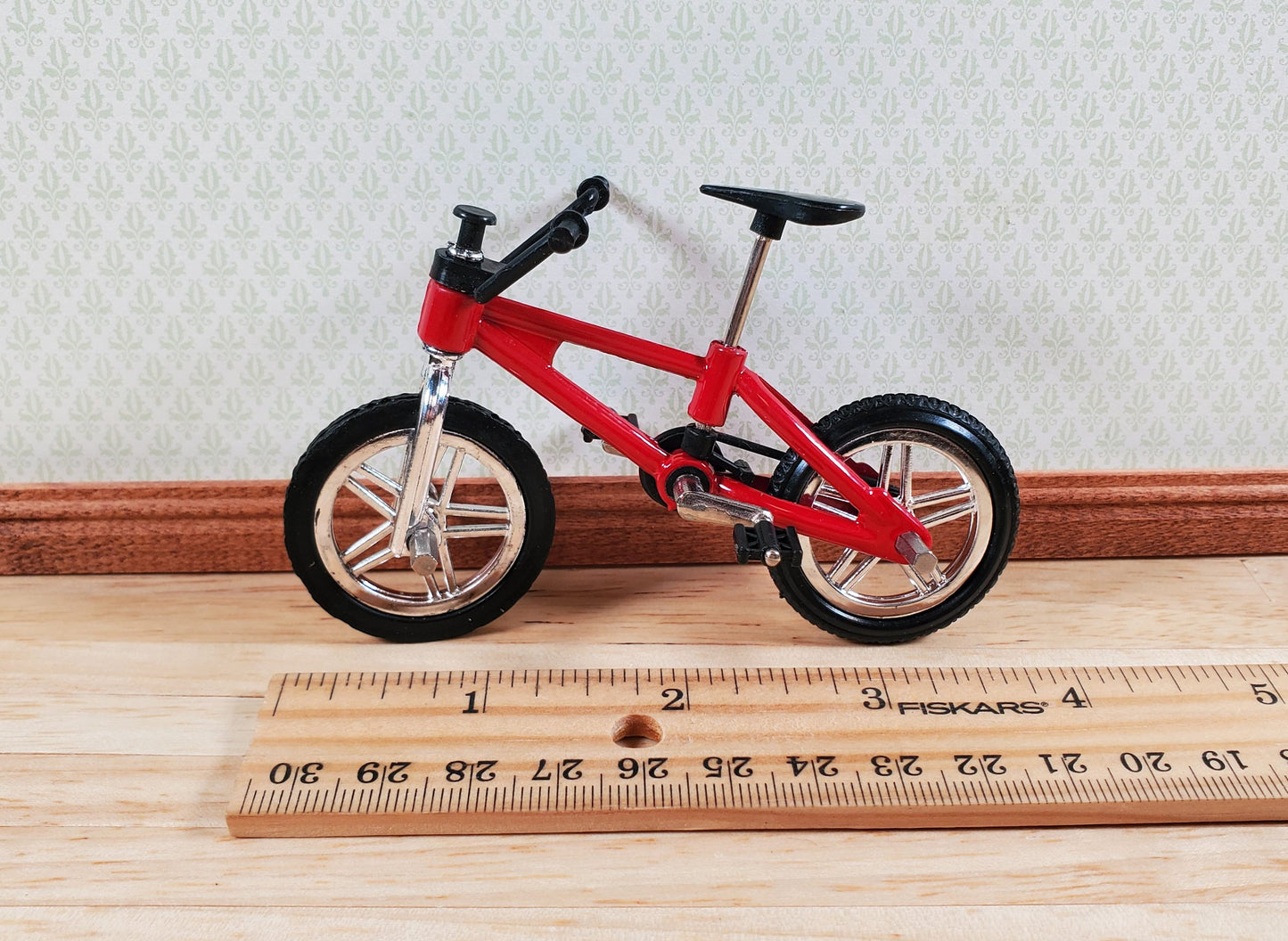 Dollhouse Miniature Child's Bike Bicycle Red & Black 1:12 Scale Moveable