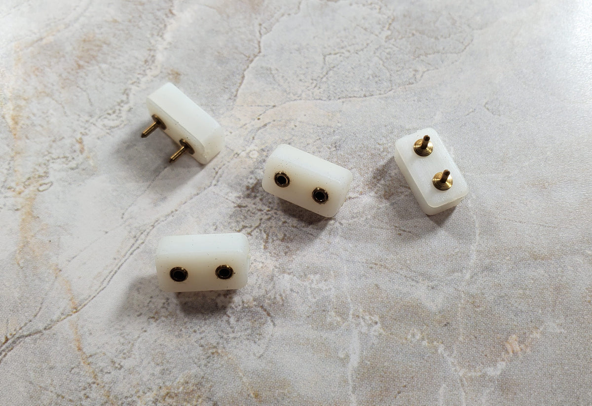 Dollhouse Miniature Outlet Wall Receptacle for 12 Volt Tape Wire Lights x4
