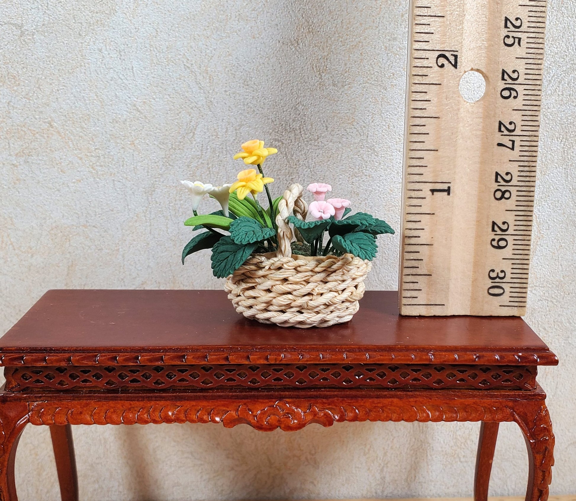 Dollhouse Assorted Spring Flowers in a Natural Fiber Basket 1:12 Scale Miniature