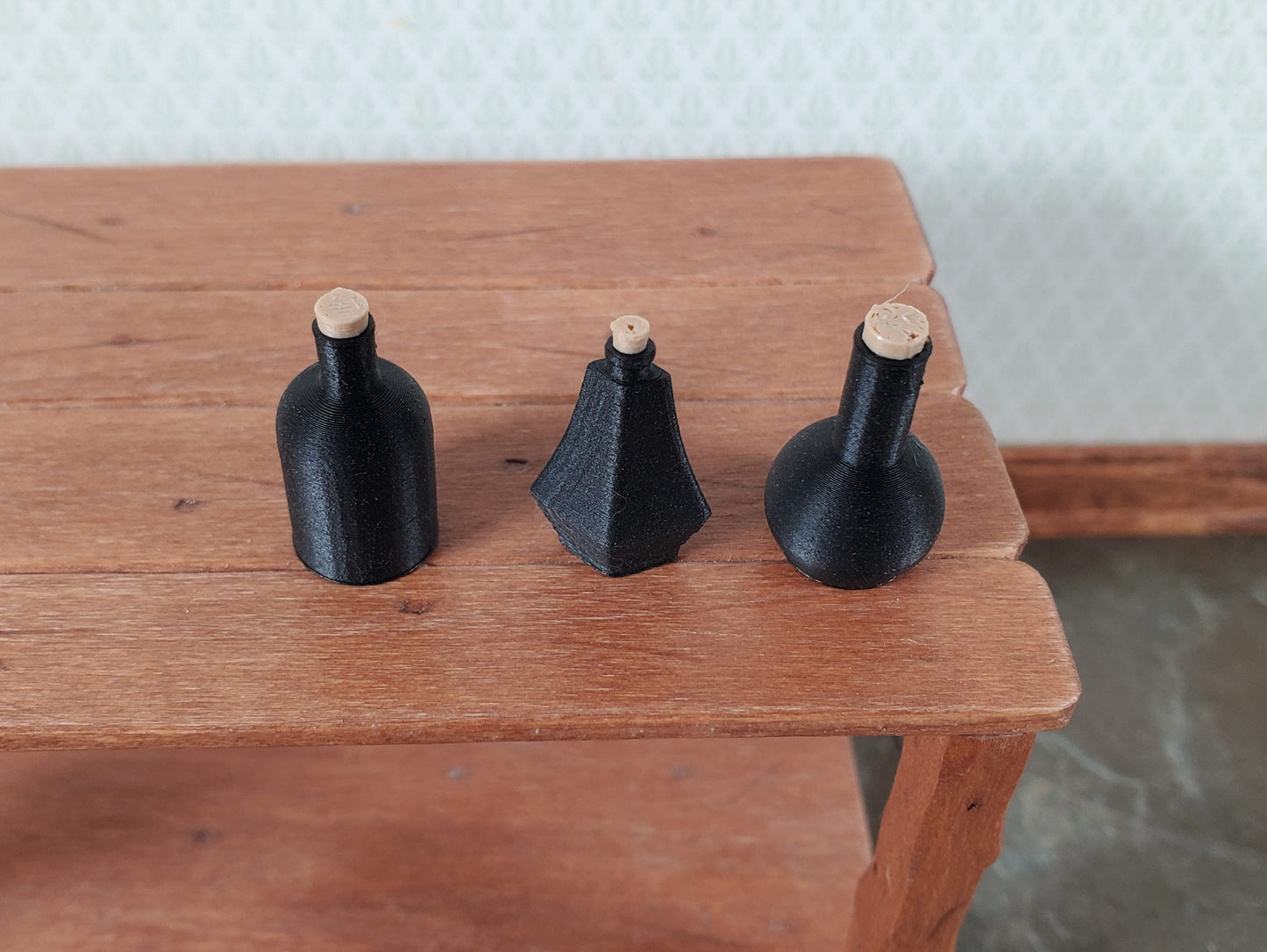 Dollhouse Potion Jars Black Set of 3 Unlabeled 1:12 Scale Miniatures Halloween