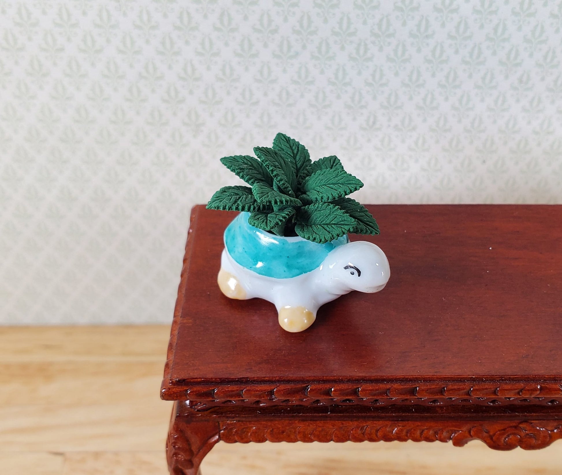 Dollhouse Green Houseplant in Green Turtle Ceramic Planter 1:12 Scale Miniature