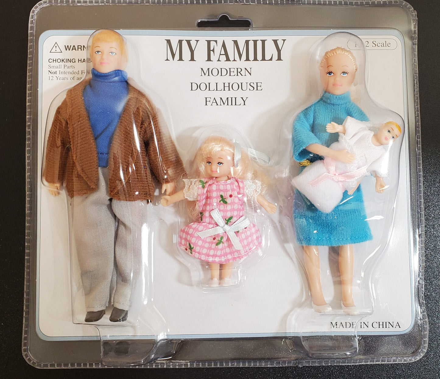 Dollhouse Modern Family Dolls Dad Mom Daughter Baby 1:12 Scale Removable Clothes