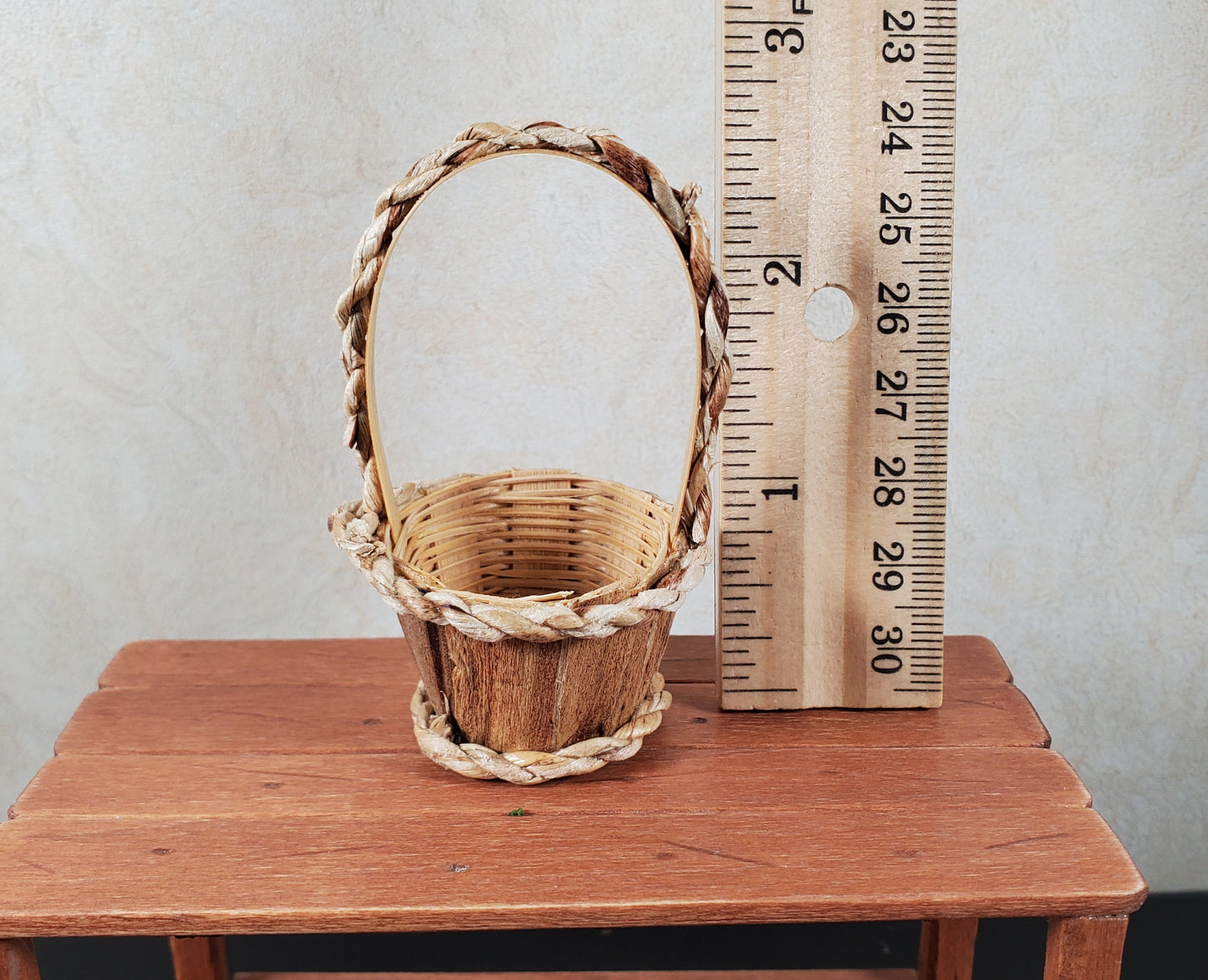 Dollhouse 1:6 Scale Bushel Basket with Handle Empty Natural Fiber Miniature