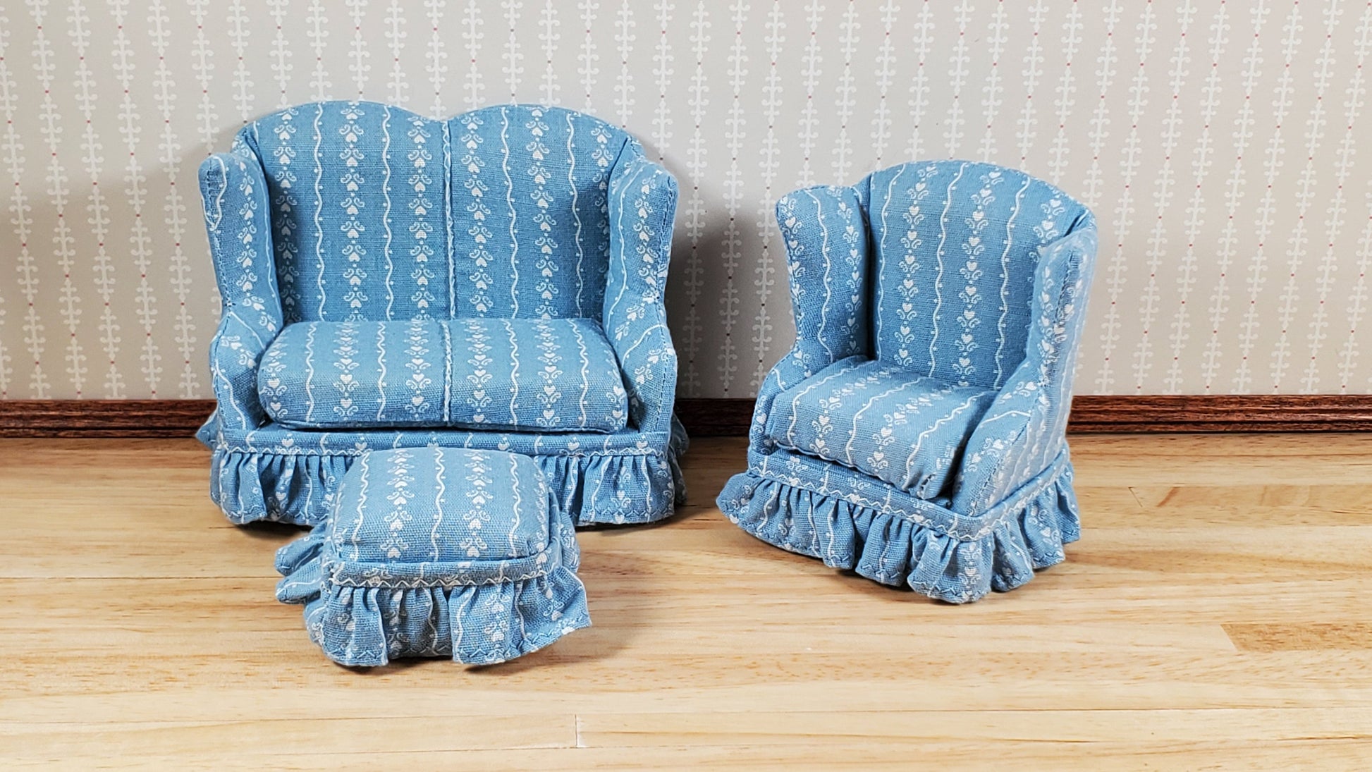 Dollhouse Small Sofa Chair Ottoman Blue Hearts 1:12 Scale Miniature Furniture