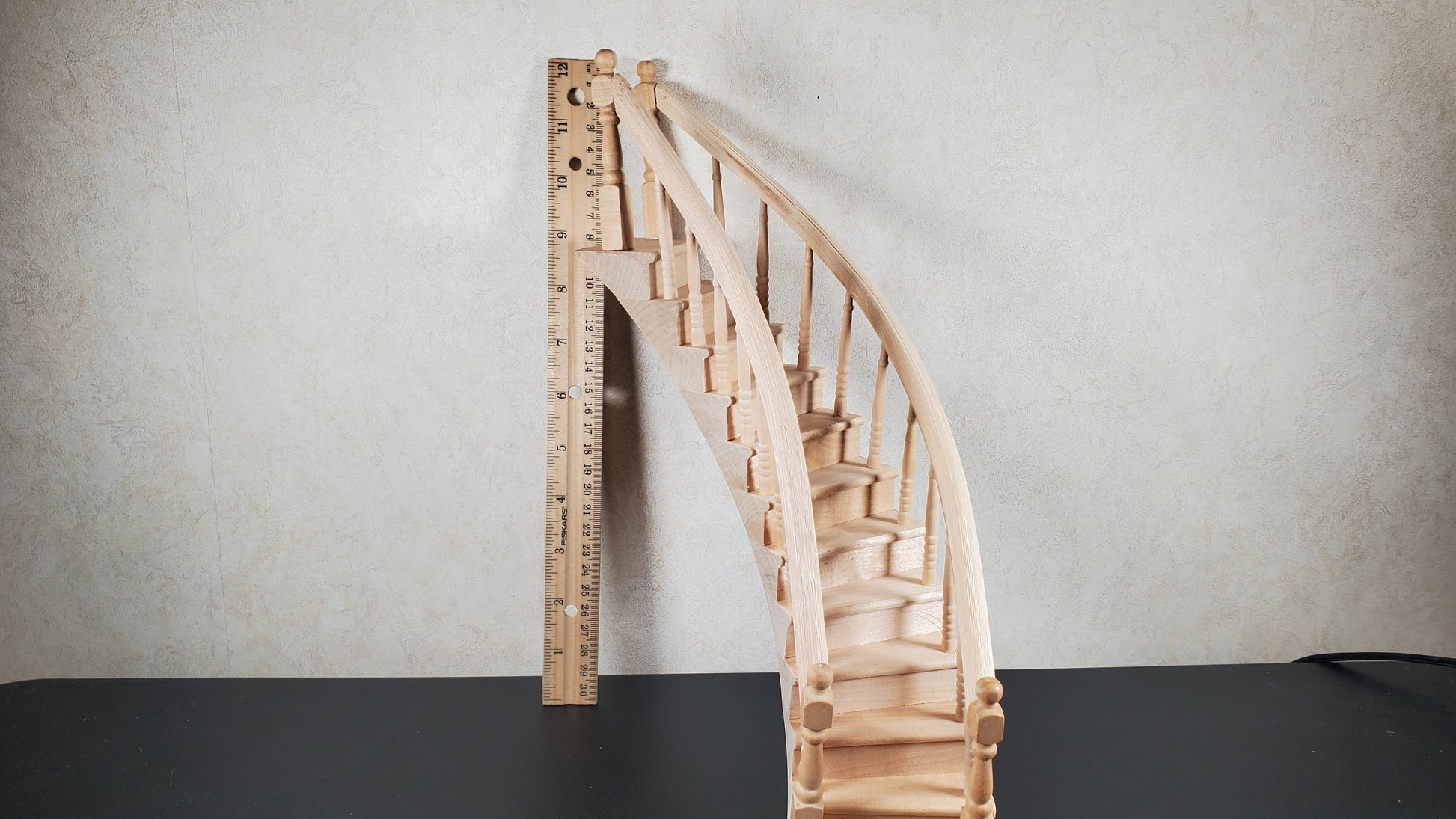 Dollhouse Left Curved Staircase Assembled 1:12 Scale Miniature Stairs Steps