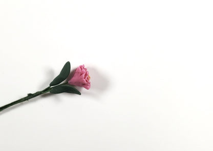 Dollhouse Pink Zinnia Single Long Stem with Foliage 1:12 Scale Miniature