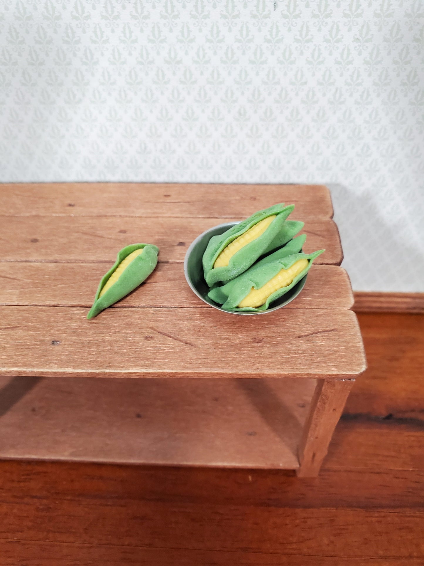 Dollhouse Corn on the Cob 6 Pieces 1:12 Scale Food Kitchen Falcon Miniatures