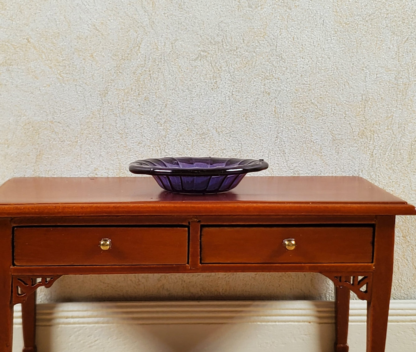 Dollhouse Large Ribbed Glass Bowl Purple 1:12 Scale Miniature Kitchen Dish