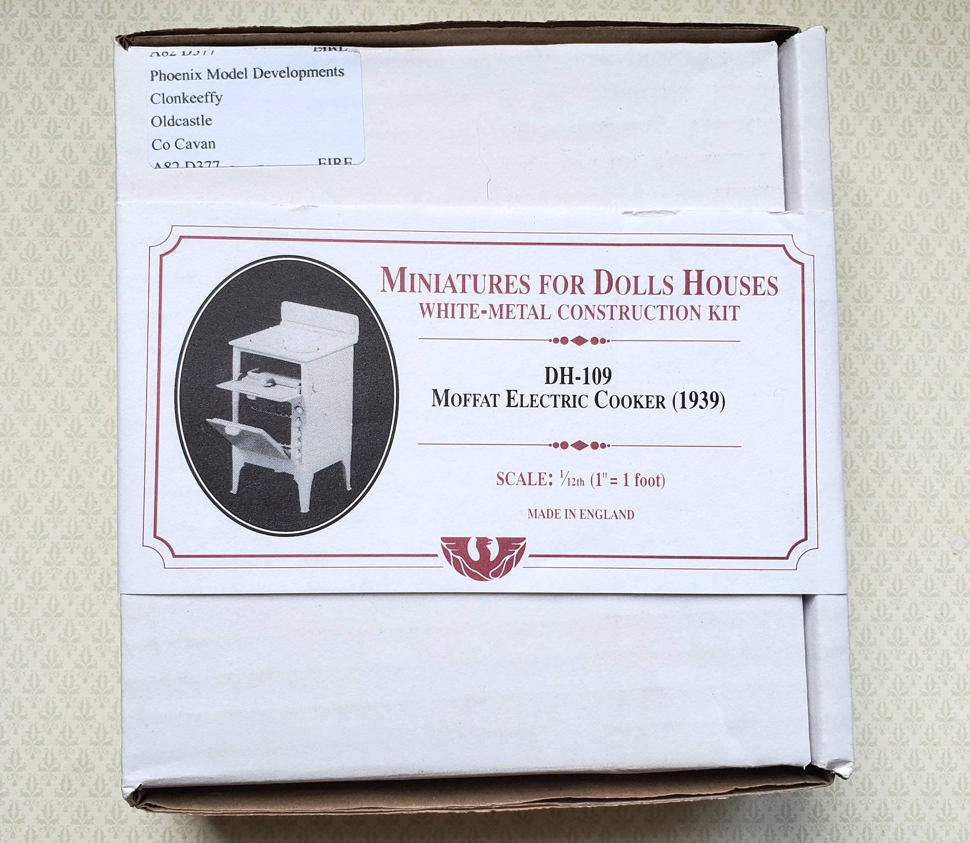Dollhouse Miniature Moffat Electric Cooker Stove Metal Kit 1:12 Scale Phoenix Models