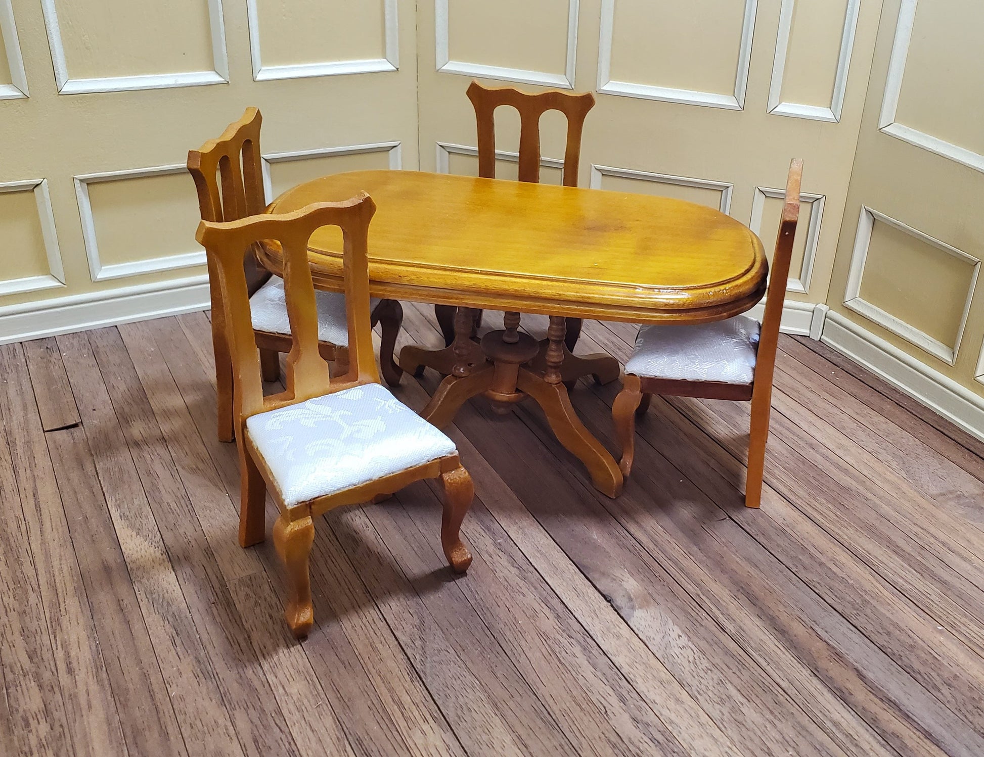 Dollhouse Dining Room Set Table Chairs Buffet in Walnut 1:12 Scale Miniature Furniture