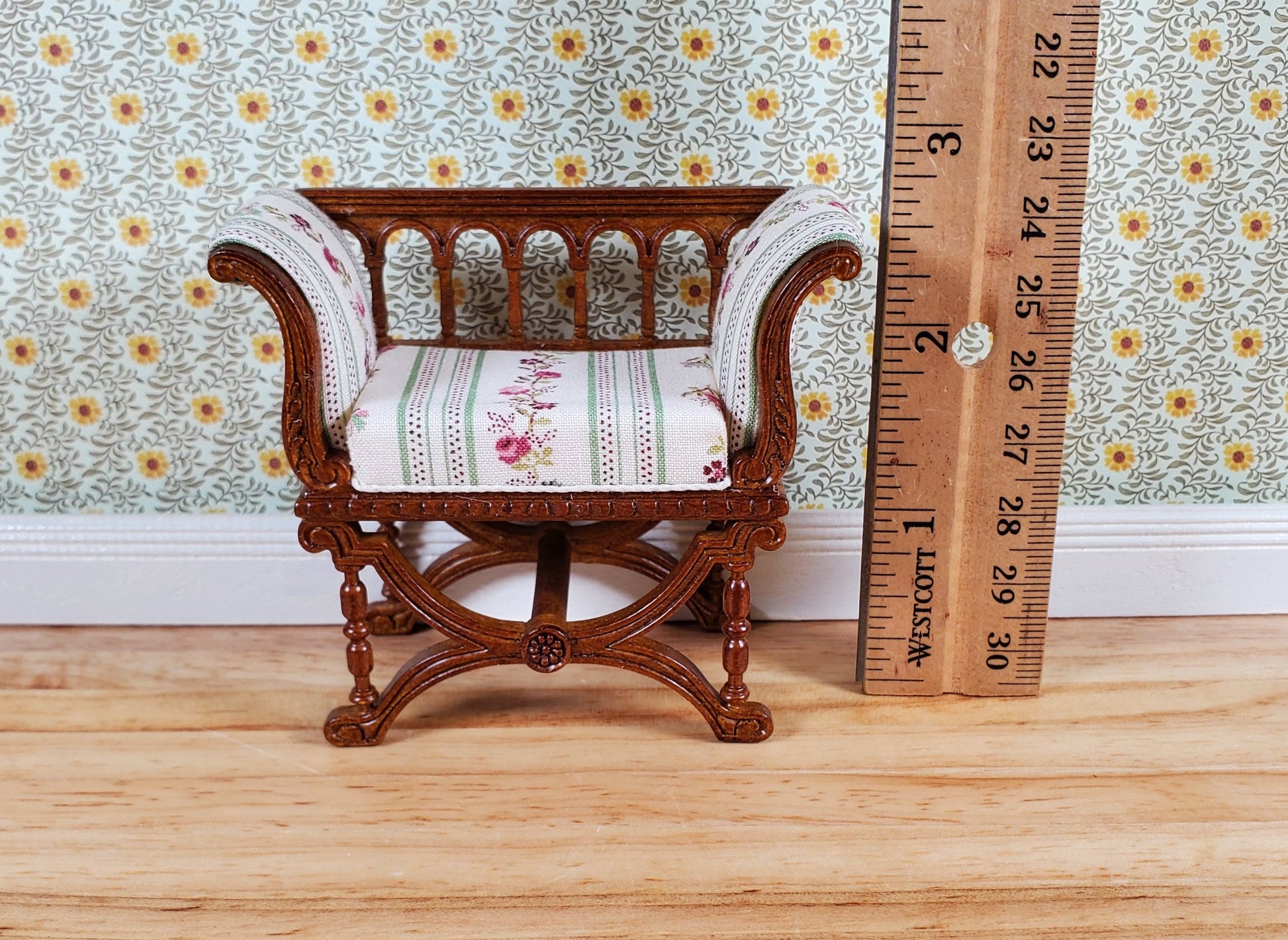 JBM Dollhouse Curule Bench Seat Chair Victorian 1:12 Scale Miniature Furniture
