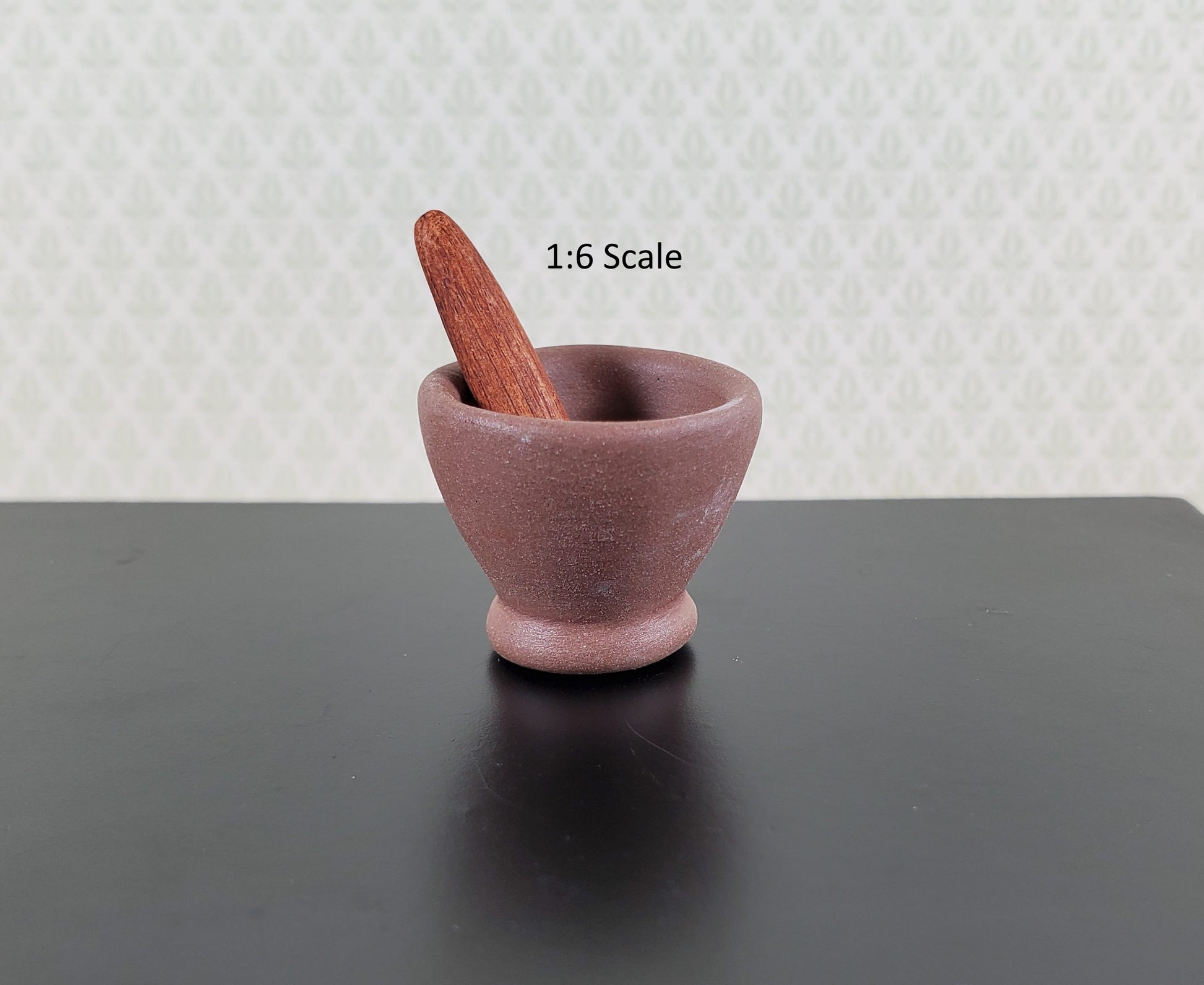 Dollhouse 1:6 Scale Mortar and Pestle Clay Fashion Doll Miniature