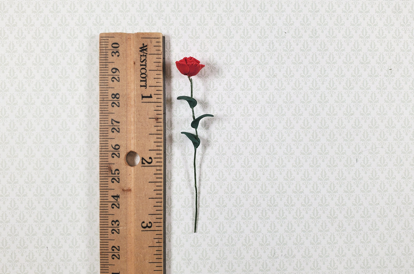 Dollhouse Red Carnation Single Stem with Foliage 1:12 Scale Miniature