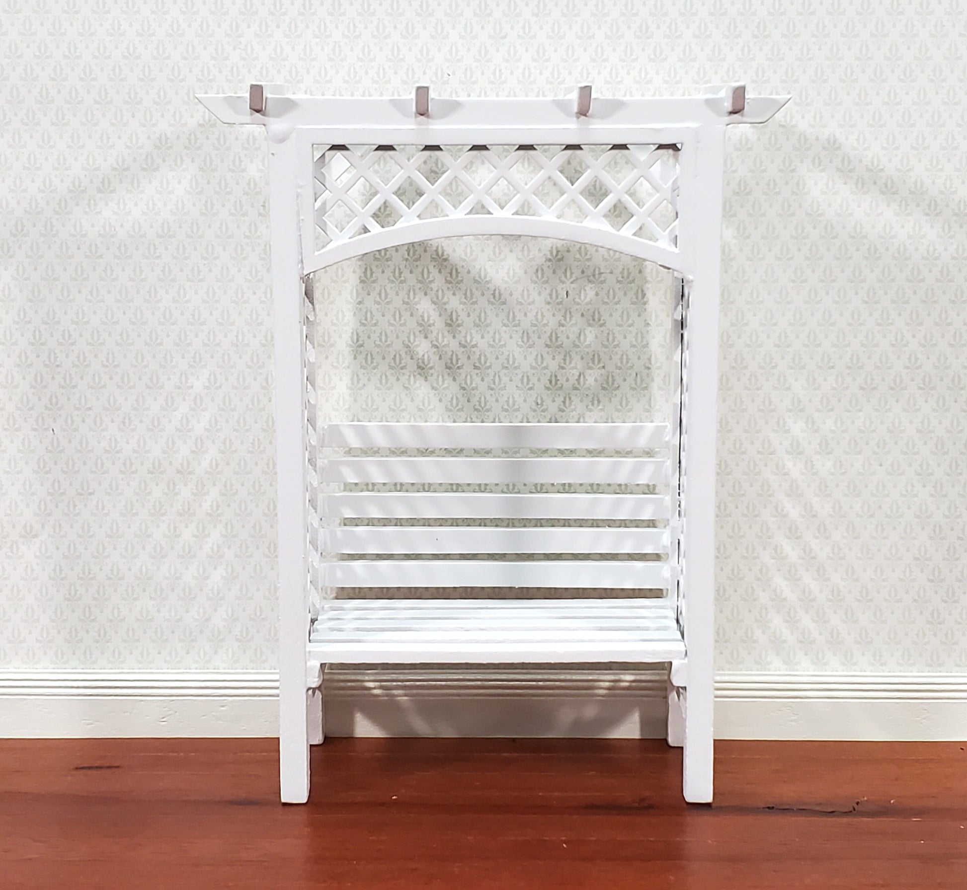 Dollhouse Garden Arbor Bench with Trellis for Flowers White Wood 1:12 Scale Miniature