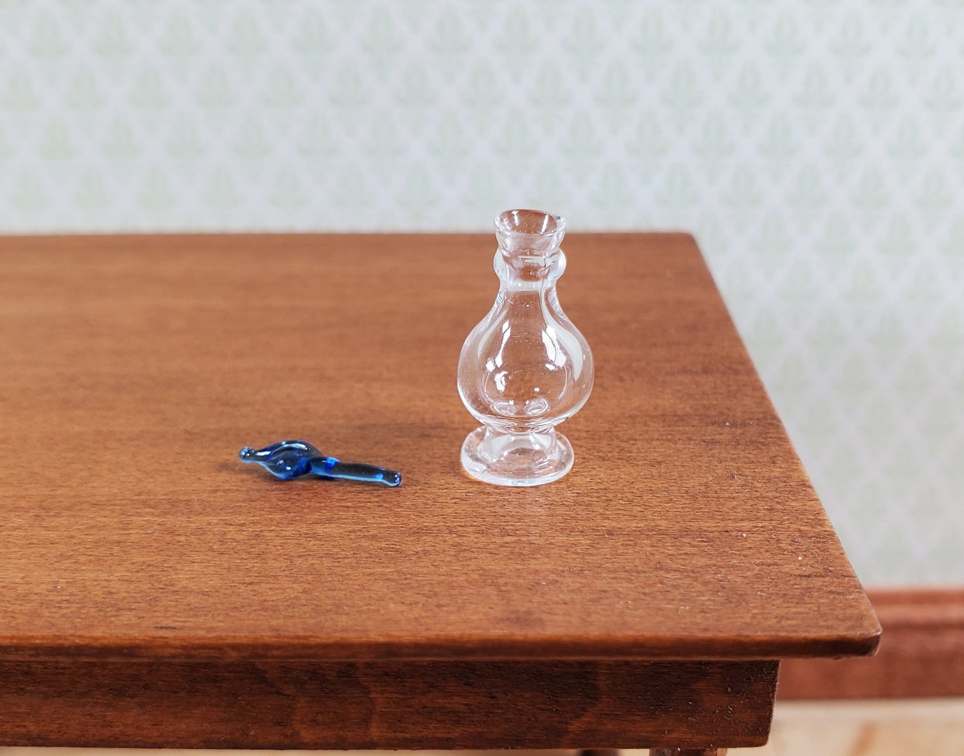 Miniature Glass Decanter Bottle with Blue Twist Stopper 1:12 Scale Dollhouse