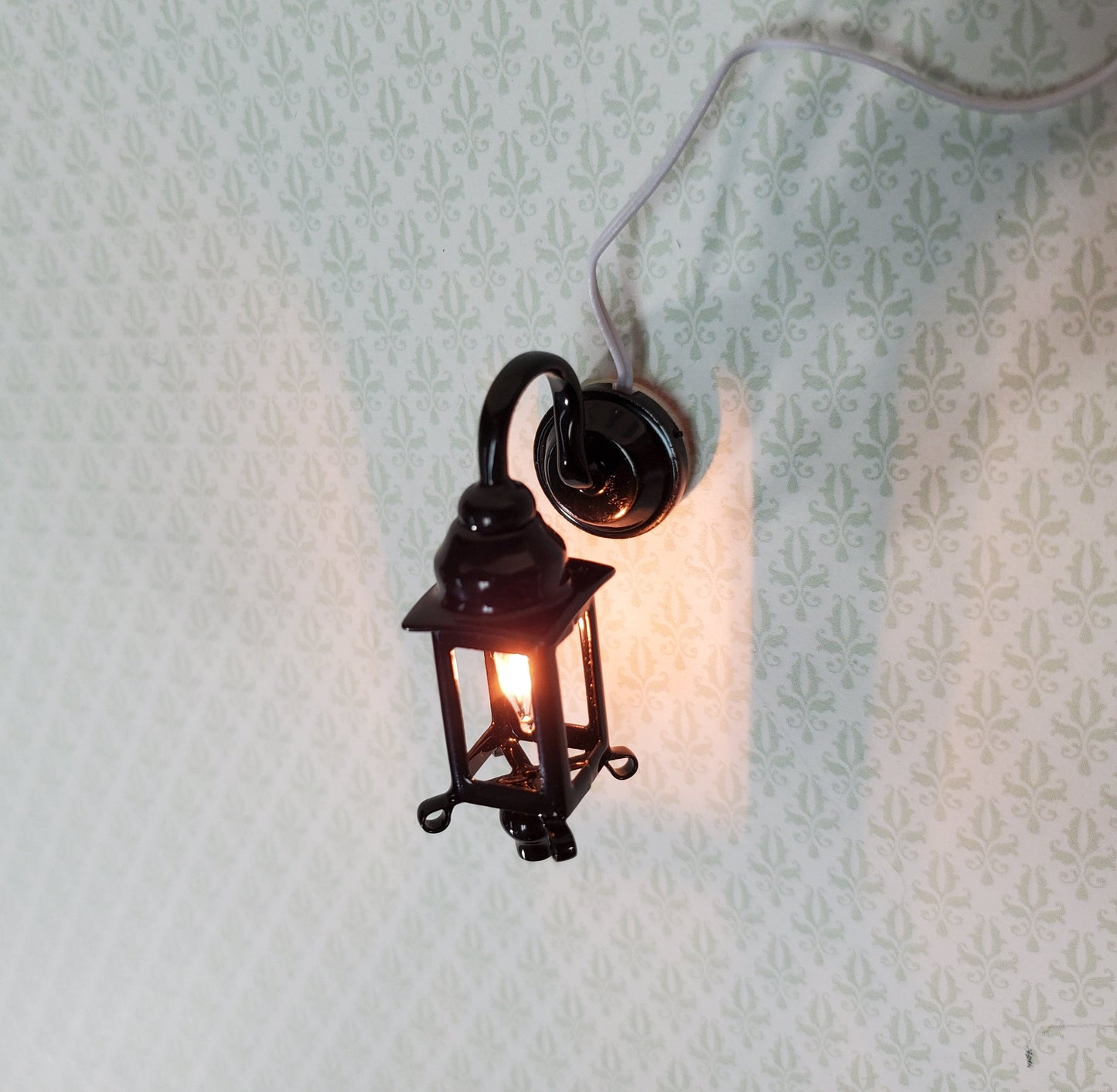 Dollhouse Miniature Black Coach Lamp Sconce 1:12 Scale 12 Volt Electric with Plug Porch Light