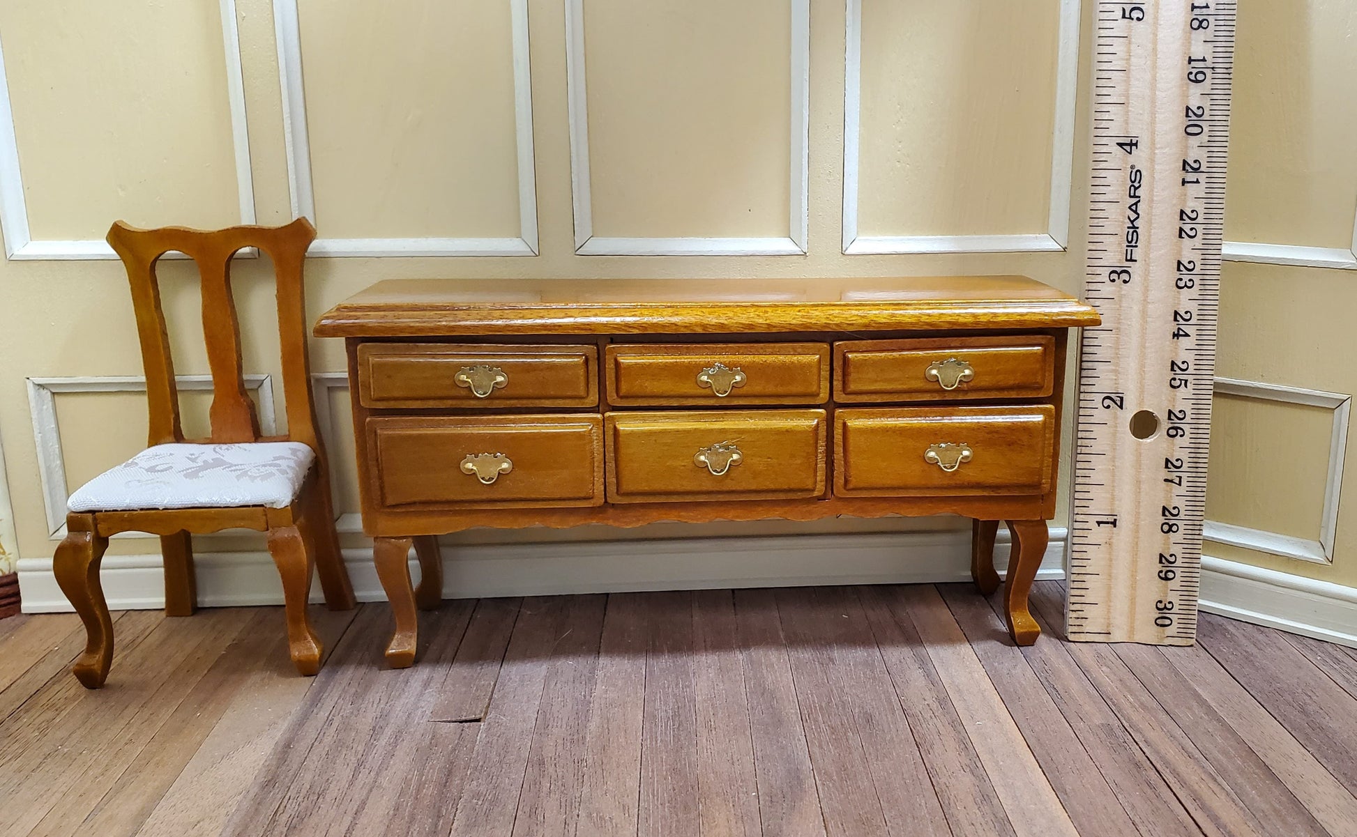 Dollhouse Dining Room Set Table Chairs Buffet in Walnut 1:12 Scale Miniature Furniture