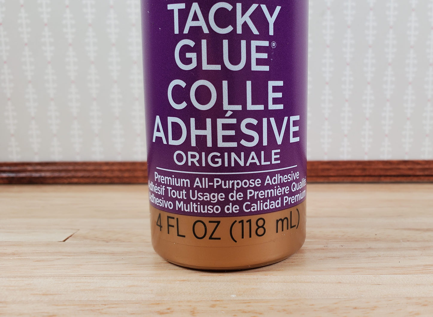 Aleene's Glue 4 oz Original White Tacky for Wood Ceramic Paper Plastic Crafts
