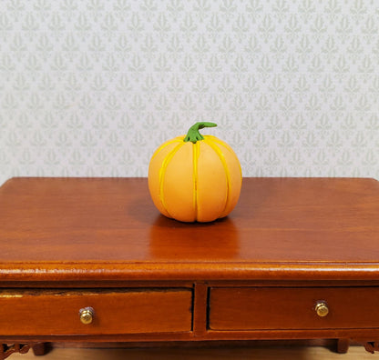 Dollhouse Orange Pumpkin Gourd 1:12 Scale Halloween Fall Miniature