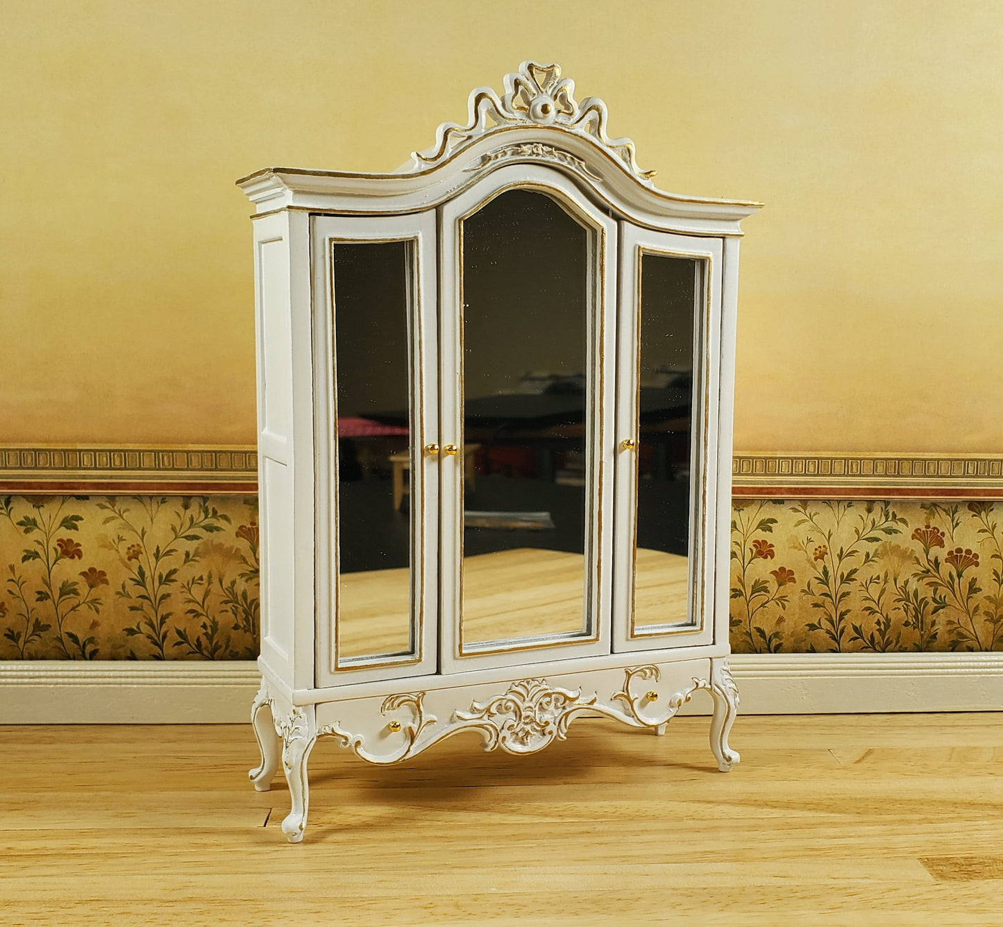 JBM Dollhouse Wardrobe Mirrored Closet Victorian Style 1:12 Scale White