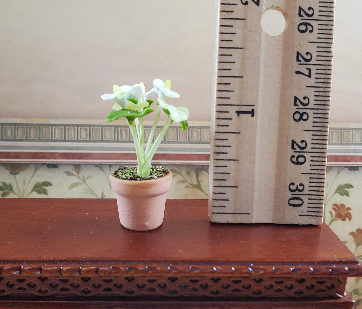 Dollhouse White Anthurium Flowering Plant Terra Cotta Pot 1:12 Scale Miniature