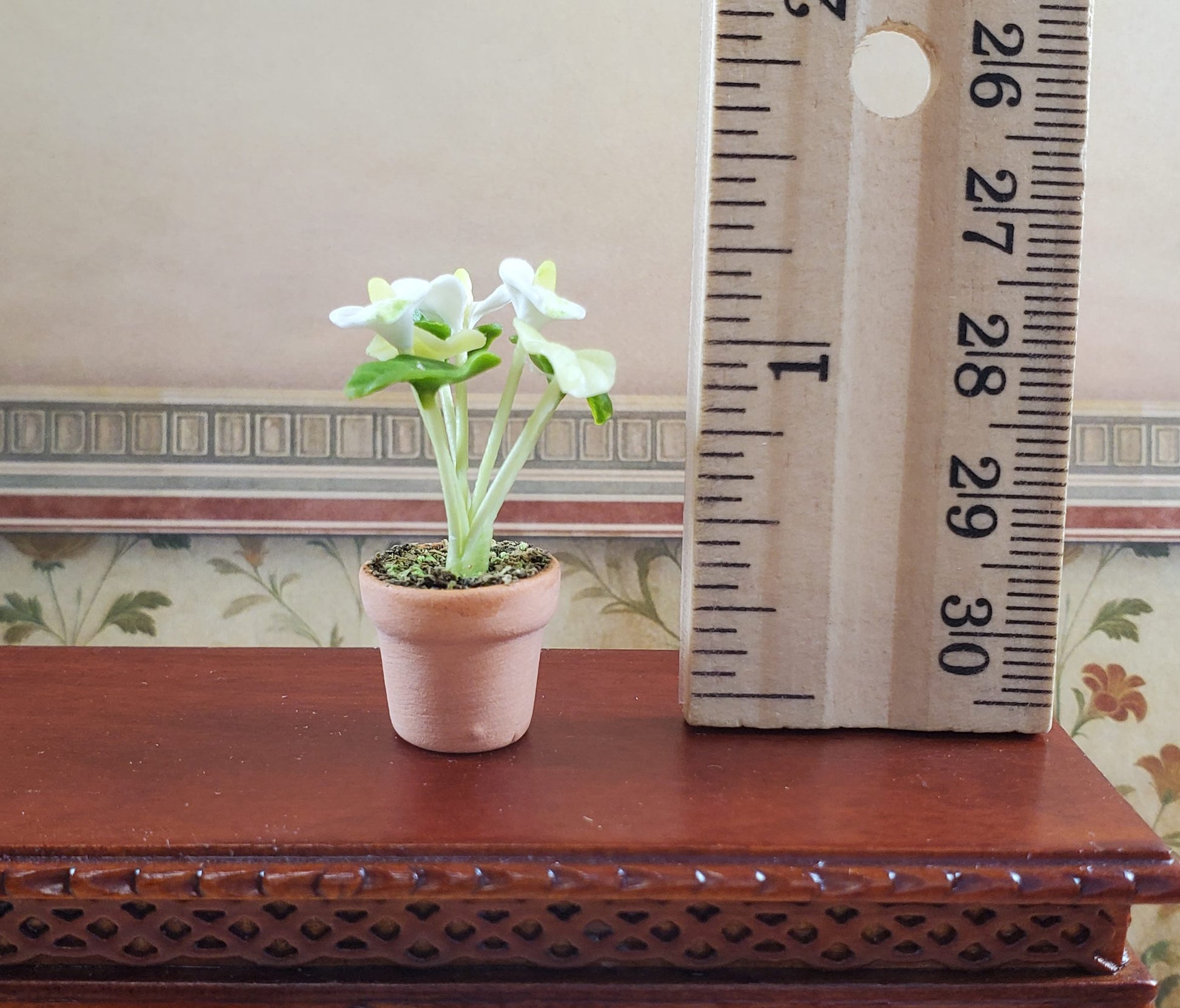 Dollhouse White Anthurium Flowering Plant Terra Cotta Pot 1:12 Scale Miniature