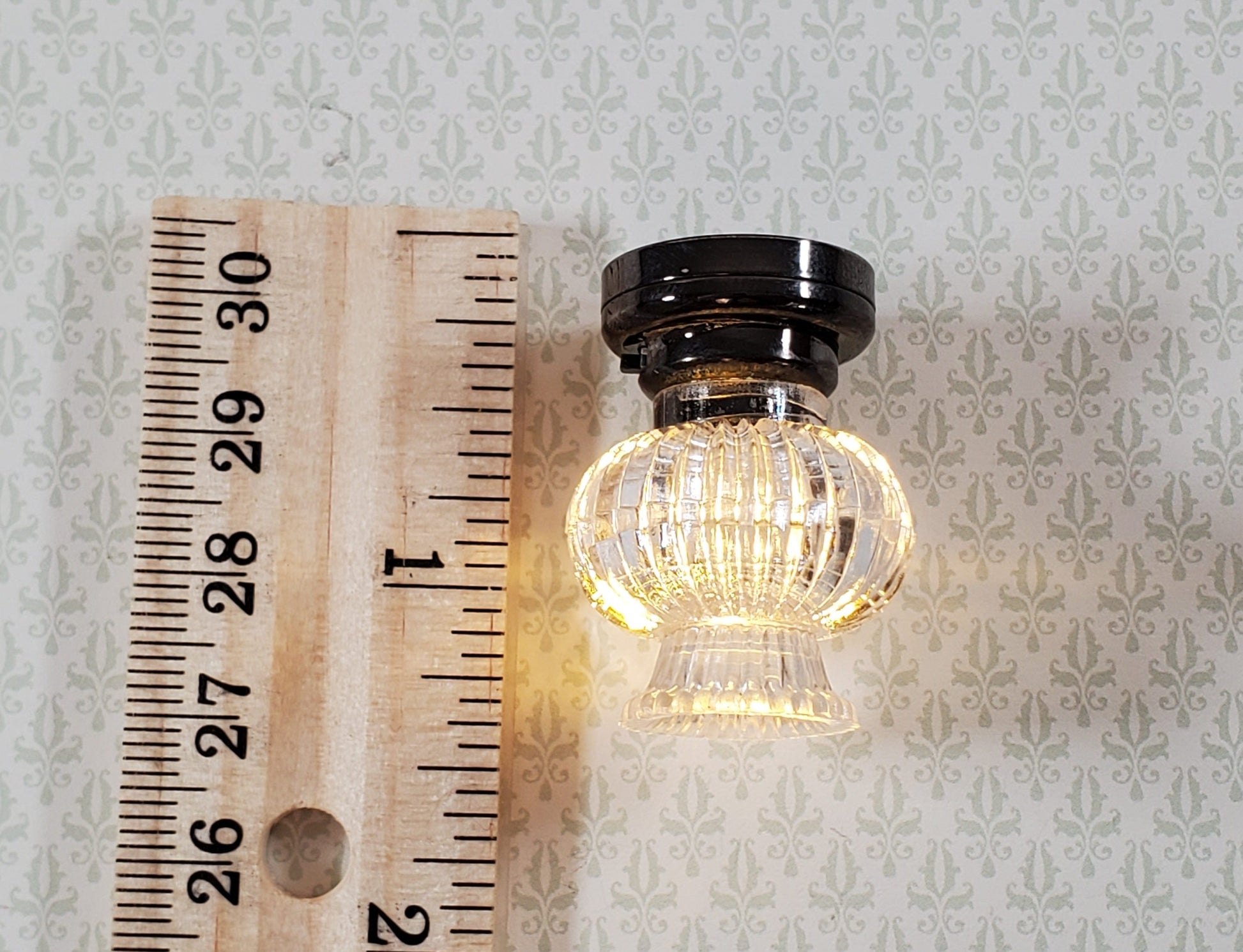 1/12 Poppenhuis Kroonluchter, Miniatuurlamp Luxe Plafondlamp, Mini Plafondlamp Hanger Hangend Licht Op Batterij Voor Poppenhuisdecoratie, Minihuis Accessoires 1/12 Poppenhuis Kroonluchter, Miniatuurlamp Luxe Plafondlamp, Mini Plafondlamp Hanger Hangend Licht Op Batterij Voor Poppenhuisdecoratie, Minihuis Accessoires