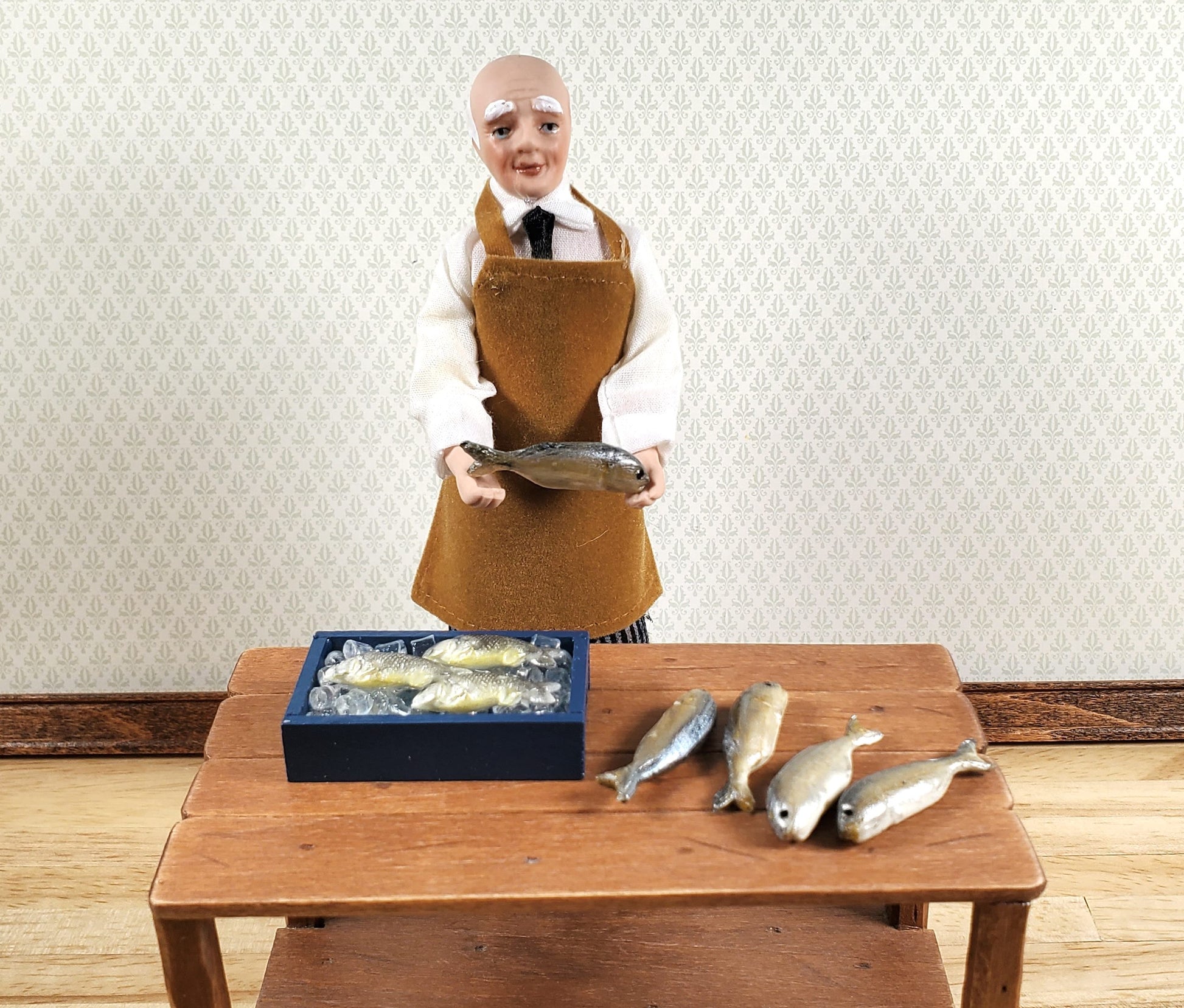 Miniature Fish Set of 5 for Dollhouses Seafood Market Grocery Store 1 1/8"