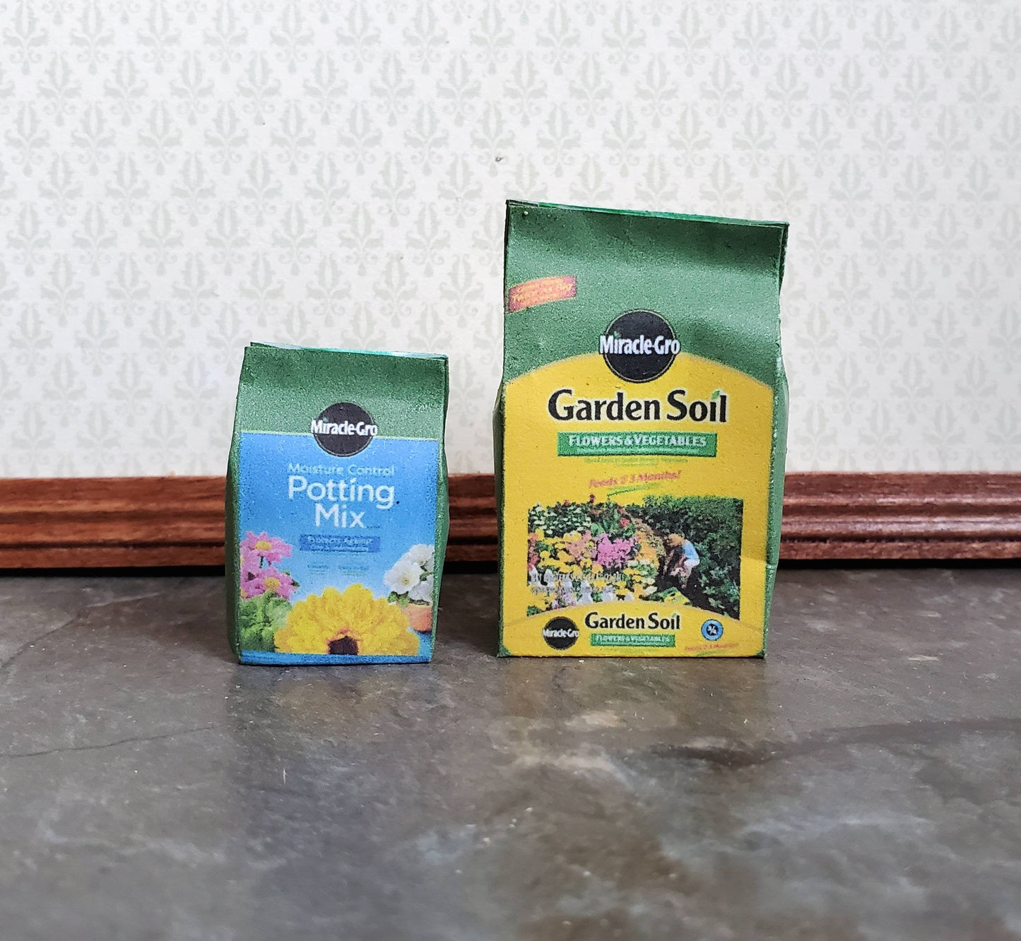 Dollhouse Miniature Miracle Grow Garden Soil & Potting Mix Bags 1:12 Scale Dirt