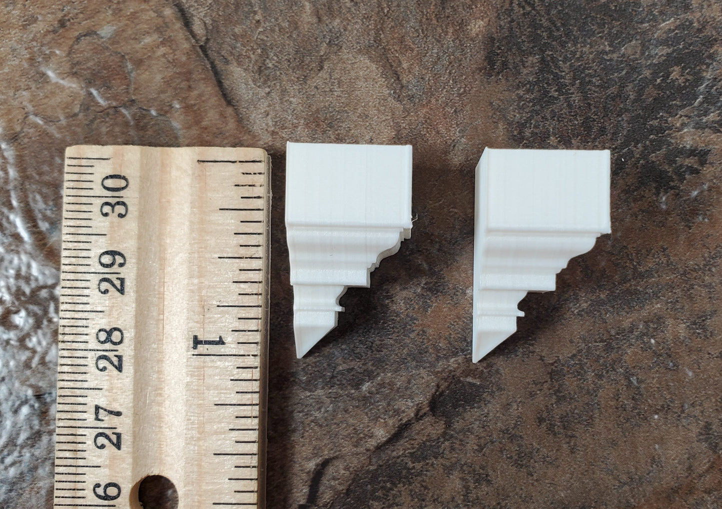 Dollhouse Corner Ceiling Blocks for Crown Molding 2 Inside Pieces 1:12 Scale