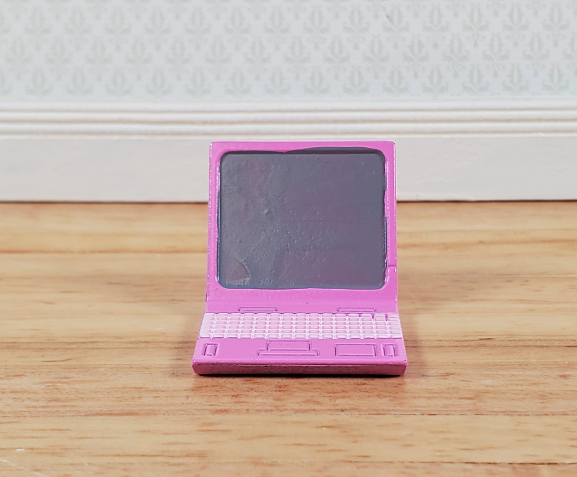Dollhouse Modern Laptop Computer PINK Metal 1:12 Scale Miniature