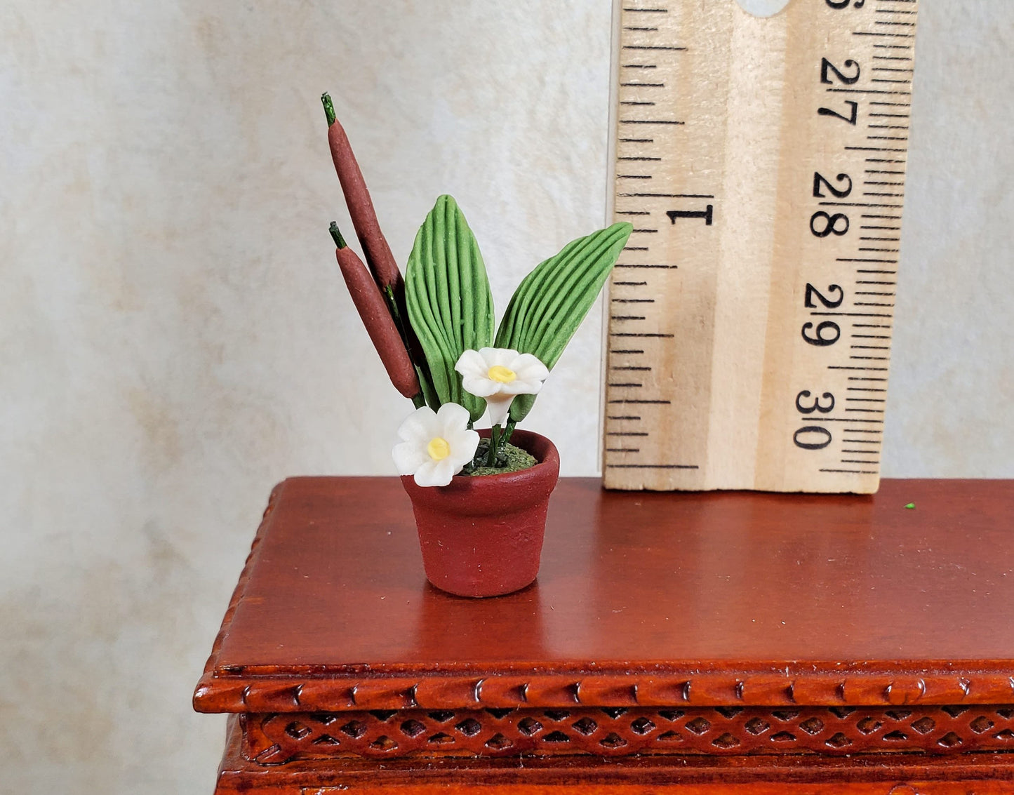 Dollhouse Cattail Arrangement in a Dark Brown Pot 1:12 Scale Miniature