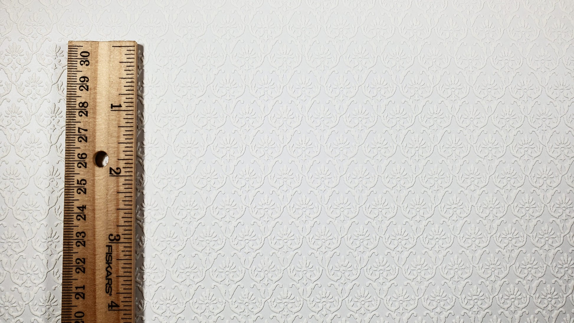 Dollhouse Cream Embossed Wallpaper x3 Sheets Art Nouveau 20 "x 10.5" 1:12 Scale
