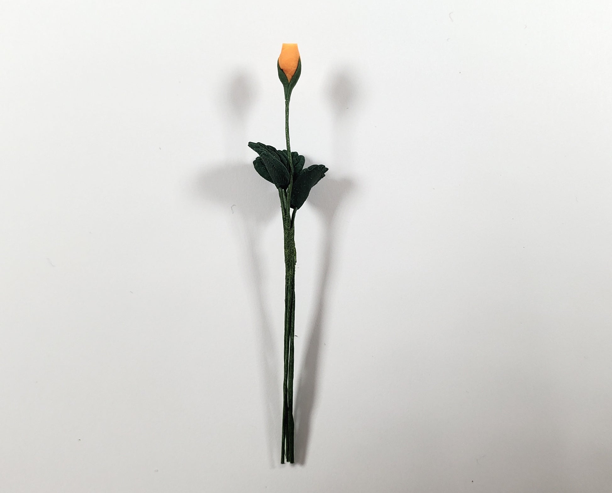 Dollhouse Apricot Rose Bud Single Stem with Foliage 1:12 Scale Miniature