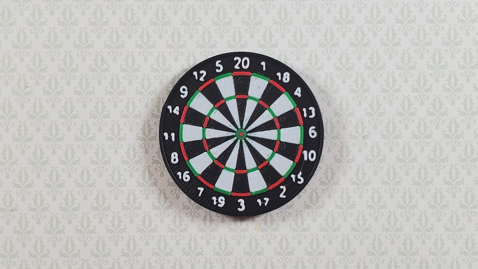 Miniature Dart Board Game Darts 1:12 Scale Dollhouses Scale Model Dioramas - Miniature Crush