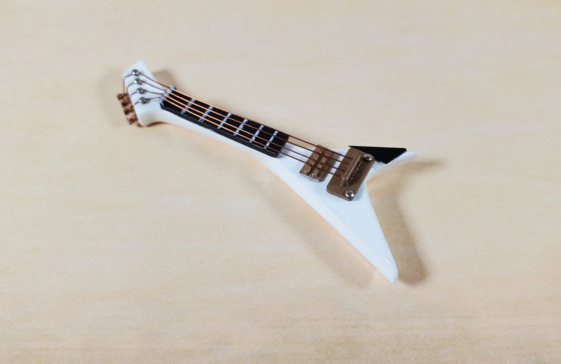 Miniature Electric Guitar V Shaped Prop Model White and Black w/Case 2 7/8" Long - Miniature Crush