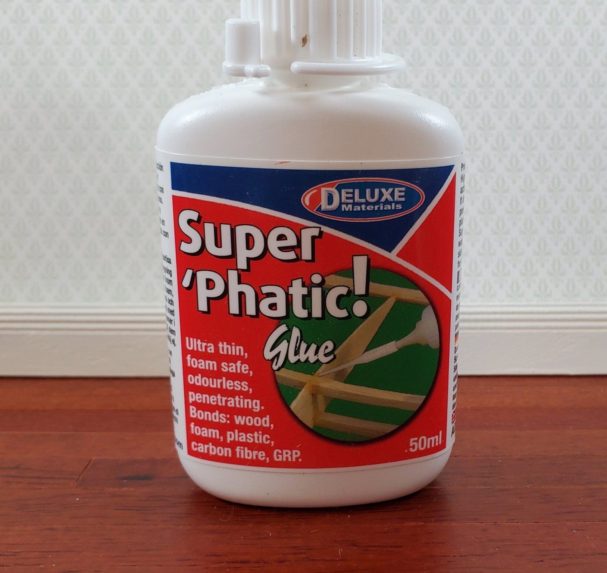 Super 'Phatic Glue Deluxe Materials Ultra Thin Foam Safe Balsa Wood Plastic - Miniature Crush